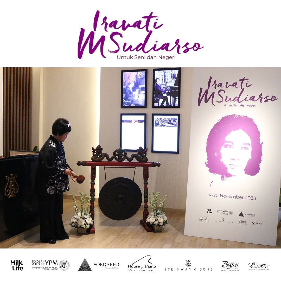 PAMERAN IRAVATI M SUDIARSO: UNTUK SENI DAN NEGERI