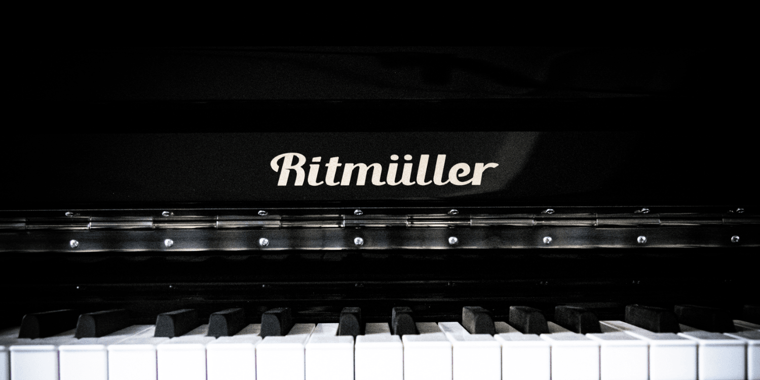 Ritmuller RS122 Ebony | Upright Piano